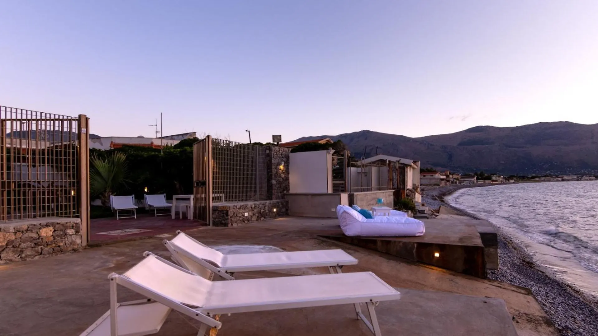 Aparthotel Vista Mare By Domusicily Cinisi 0*,  Italia
