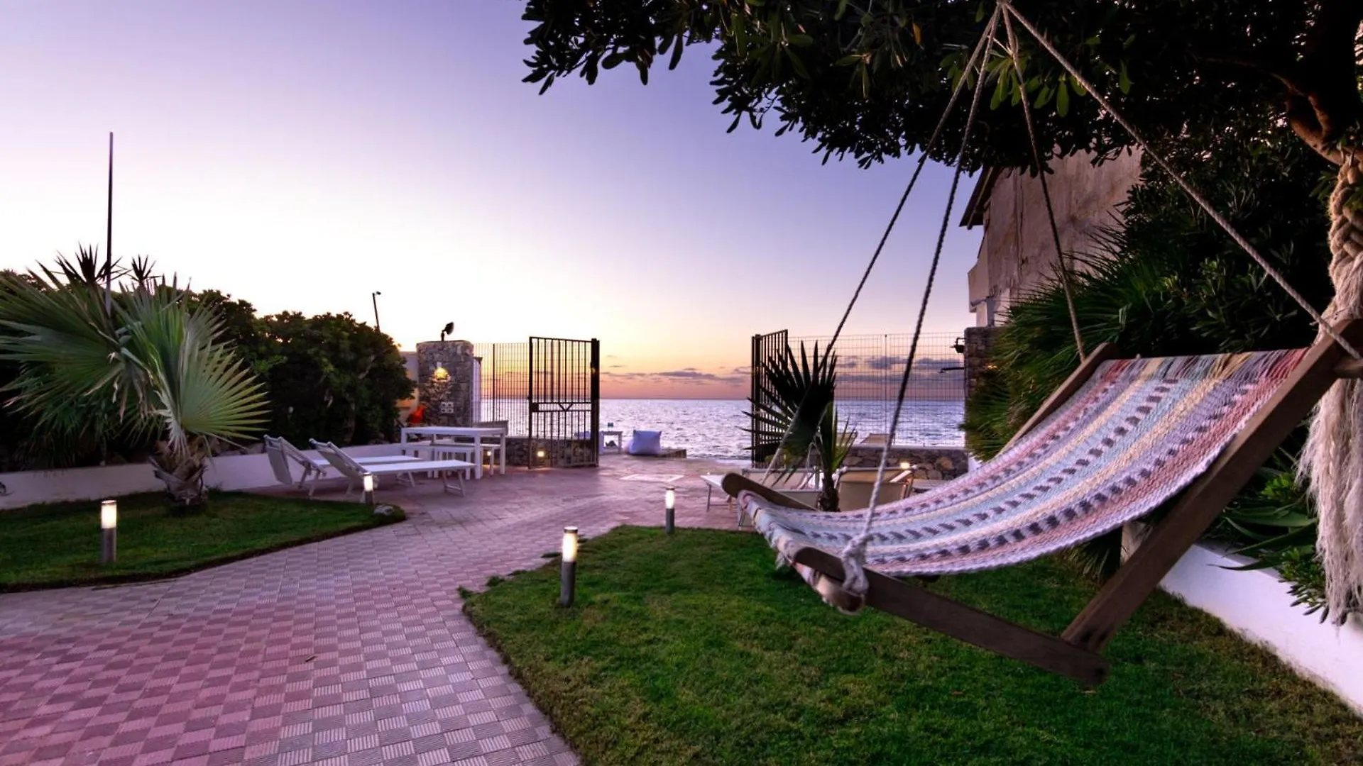 Aparthotel Vista Mare By Domusicily Cinisi Italia
